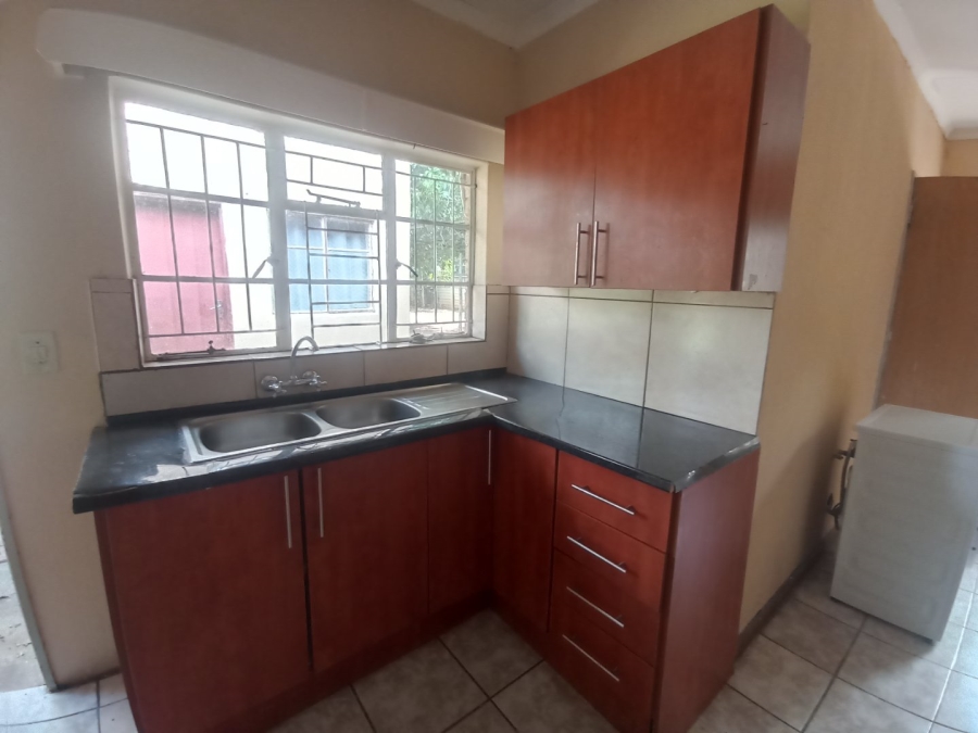 To Let  Bedroom Property for Rent in Bult West North West